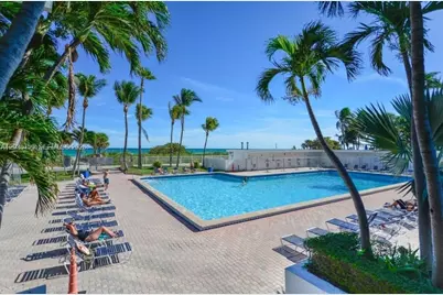 6345 Collins Ave #830, Miami Beach, FL 33141 - Photo 21