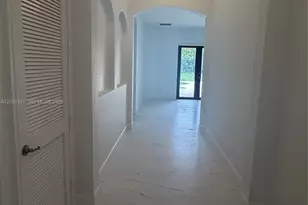 8711 NW 41st St, Cooper City, FL 33024 - Photo 3