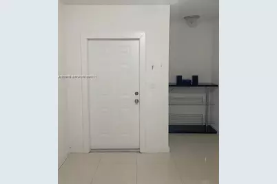 2271/2273 NW 66th St, Miami, FL 33147 - Photo 5