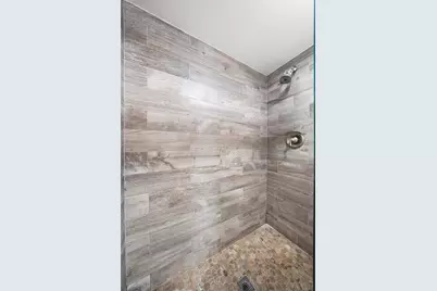 3401 N Country Club Dr #105, Aventura, FL 33180 - Photo 11