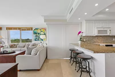 155 Ocean Lane Dr #614, Key Biscayne, FL 33149 - Photo 9
