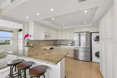 155 Ocean Lane Dr #614, Key Biscayne, FL 33149 - Photo 15