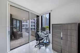 520 Brickell Key Dr, Miami, FL 33131 - Photo 7