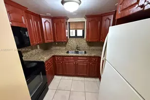5 Olive Dr, Hialeah, FL 33010 - Photo 5