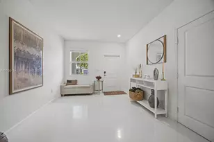 2644 SE 13th St, Homestead, FL 33035 - Photo 5