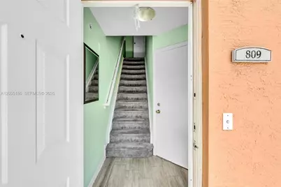 2107 SE 10th Ave #809, Fort Lauderdale, FL 33316 - Photo 3