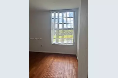 870 NW 87th Ave #302, Miami, FL 33172 - Photo 11