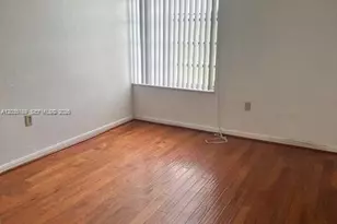 870 NW 87th Ave, Miami, FL 33172 - Photo 15