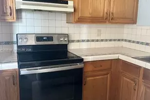 870 NW 87th Ave, Miami, FL 33172 - Photo 33