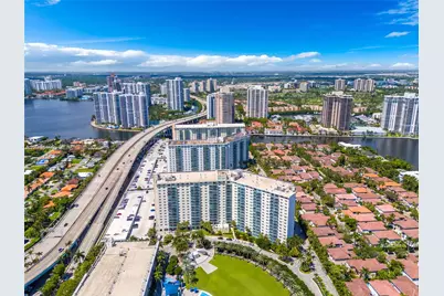 19370 Collins Ave #823, Sunny Isles Beach, FL 33160 - Photo 29