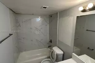 484 NW 165th St Rd, Miami, FL 33169 - Photo 3