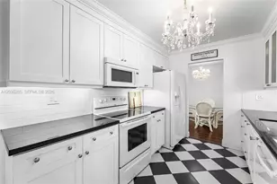 4705 NW 43rd Ave, Tamarac, FL 33319 - Photo 9