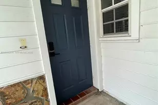 13706 SW 147th Cir Ln, Miami, FL 33186 - Photo 5