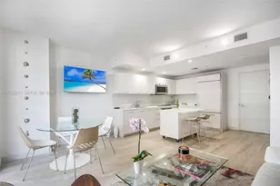 55 SW 9th St, Miami, FL 33130 - Photo 5
