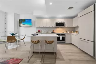 55 SW 9th St, Miami, FL 33130 - Photo 7