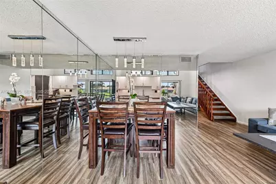 207 NW 45th Ave, Deerfield Beach, FL 33442 - Photo 9