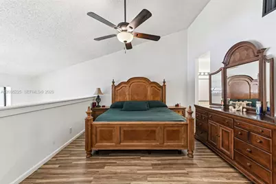 207 NW 45th Ave, Deerfield Beach, FL 33442 - Photo 25