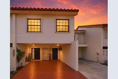 207 NW 45th Ave, Deerfield Beach, FL 33442 - Photo 1