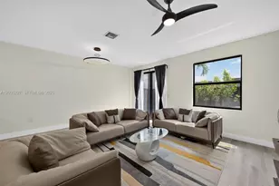 15841 NW 91st Ct, Miami Lakes, FL 33018 - Photo 17