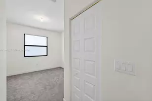 15841 NW 91st Ct, Miami Lakes, FL 33018 - Photo 43