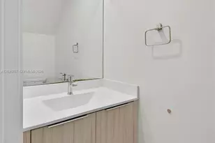 15841 NW 91st Ct, Miami Lakes, FL 33018 - Photo 39