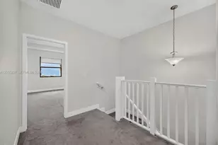 15841 NW 91st Ct, Miami Lakes, FL 33018 - Photo 47