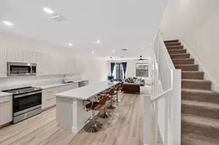 15841 NW 91st Ct, Miami Lakes, FL 33018 - Photo 41