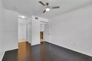 8000 N Nob Hill Rd, Tamarac, FL 33321 - Photo 11