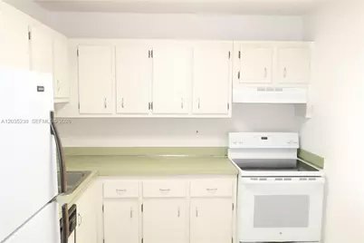 7800 Camino Real #H-205, Miami, FL 33143 - Photo 3