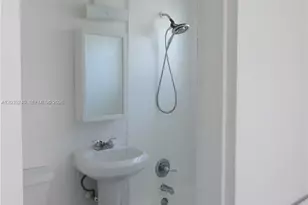 3615 Thomas Ave, Miami, FL 33133 - Photo 15
