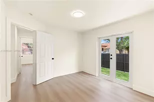 15153 NW 89th Pl, Miami Lakes, FL 33018 - Photo 27
