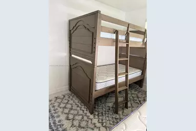 78 NE 43rd St #0, Miami, FL 33137 - Photo 17