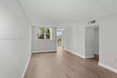 9411 SW 4th St #308, Miami, FL 33174 - Photo 7