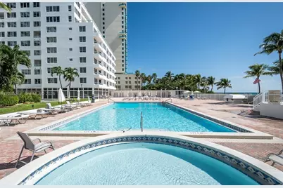5005 Collins Ave #PH02, Miami Beach, FL 33140 - Photo 17