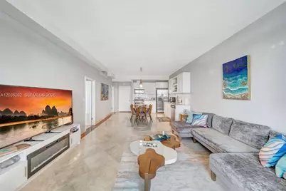5005 Collins Ave #PH02, Miami Beach, FL 33140 - Photo 9