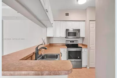 17150 N Bay Rd #2802, Sunny Isles Beach, FL 33160 - Photo 9