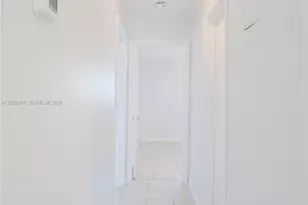 421 NE 1st St, Hallandale Beach, FL 33009 - Photo 27