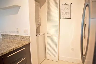 951 Brickell Ave #3007, Miami, FL 33131 - Photo 17