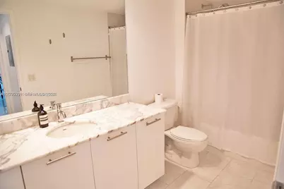 951 Brickell Ave #3007, Miami, FL 33131 - Photo 5