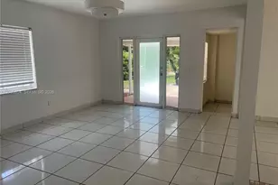 1435 NE 173rd St, North Miami Beach, FL 33162 - Photo 7