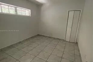 1435 NE 173rd St, North Miami Beach, FL 33162 - Photo 9