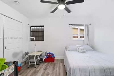 7551 Polk St, Hollywood, FL 33024 - Photo 29