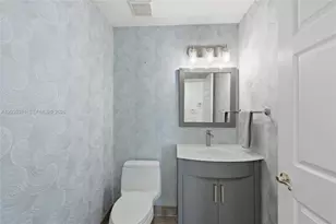 1975 Water Ridge Dr, Weston, FL 33326 - Photo 31