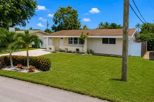 7611 NW 15th Ct, Pembroke Pines, FL 33024 - Photo 3
