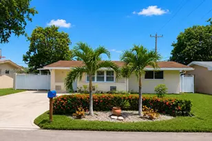 7611 NW 15th Ct, Pembroke Pines, FL 33024 - Photo 5
