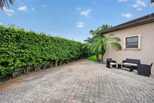 8216 SW 166th Pl, Miami, FL 33193 - Photo 47