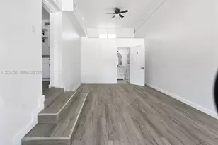 10780 NE 2nd Ct, Miami, FL 33161 - Photo 3