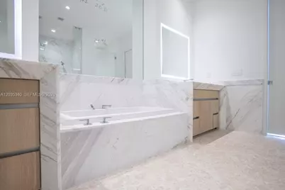2821 S Bayshore Dr #20D, Miami, FL 33133 - Photo 25