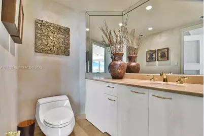 19955 NE 38th Ct #1701, Aventura, FL 33180 - Photo 11