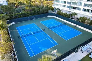 400 South Pointe Dr, Miami Beach, FL 33139 - Photo 35
